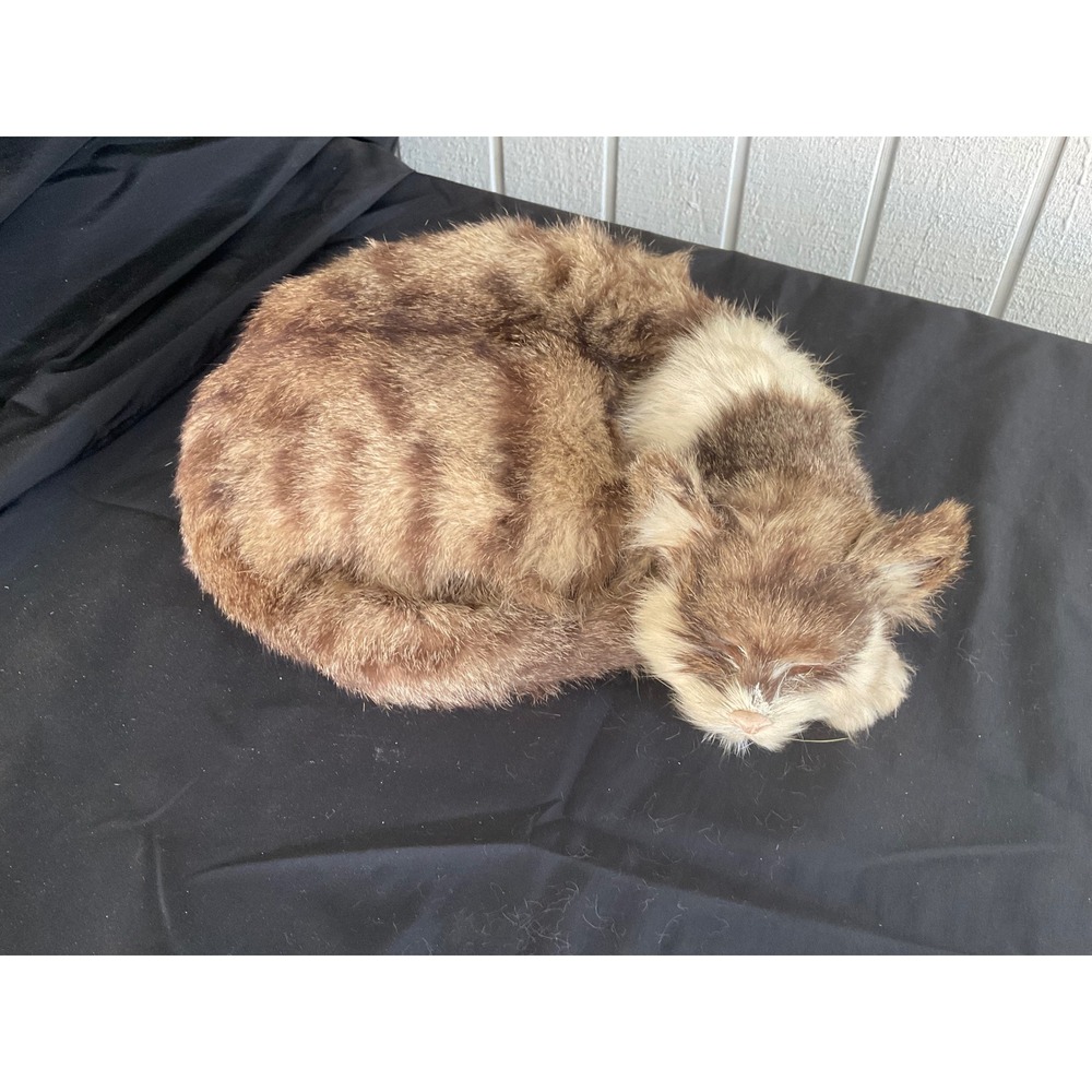 Guo Hua Traders G315 Sleeping Cat, Fur Figurine Brown White Tabby. Vintage